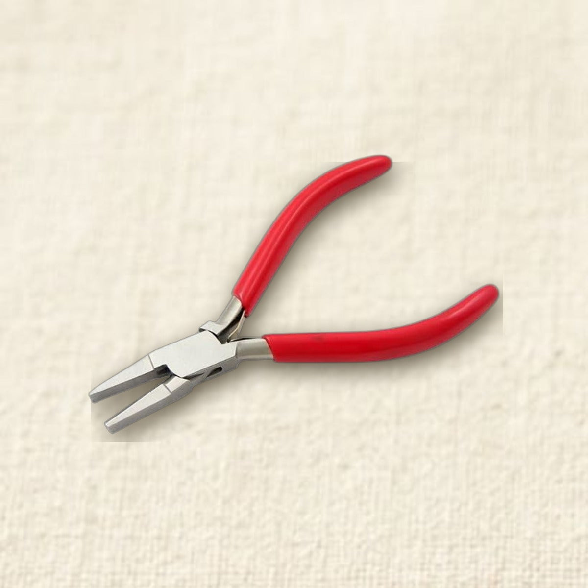 5" Flat Half Round Nose Pliers for Jewellery Making, Beading and Forming, Non- Slip PVC Handles