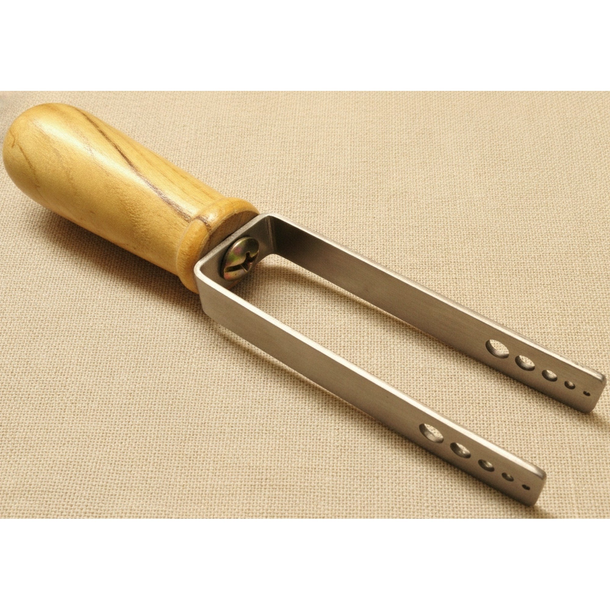 Manual Wire Coiling Tool with 5 Spindles (1mm to 5mm) and Wooden Handle