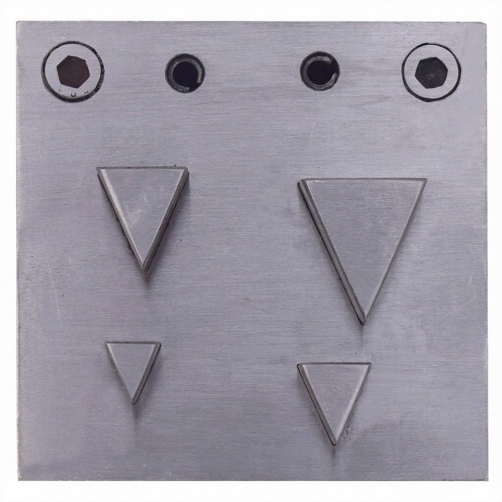 Close-up of the steel triangle disc cutter set showing the four graduated sizes from 9mm to 25mm