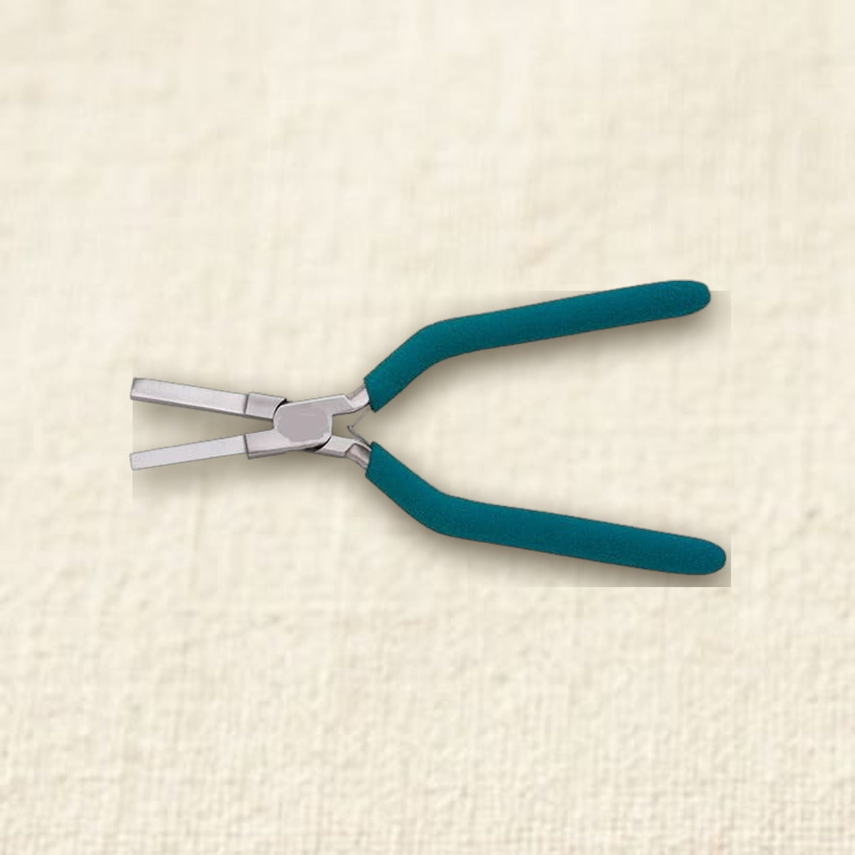 Small Triangle Mandrel Pliers for Jewellery Making, 17.15 cm, 4 & 6 mm Jaws, Wire Wrapping Looping etc