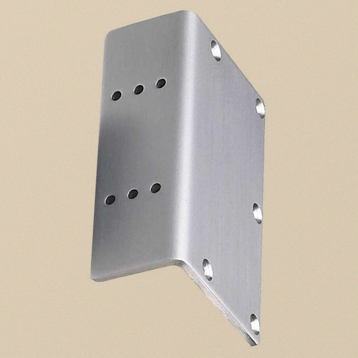 Mounting plate adapter standing on its short face