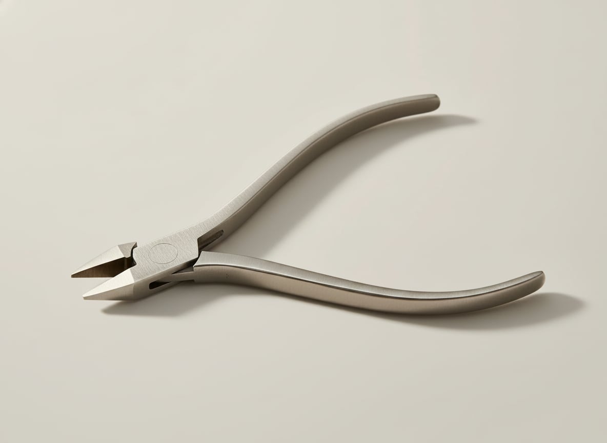 Slim line stainless steel side cutting pliers for jewellery making and optical work, 120mm.