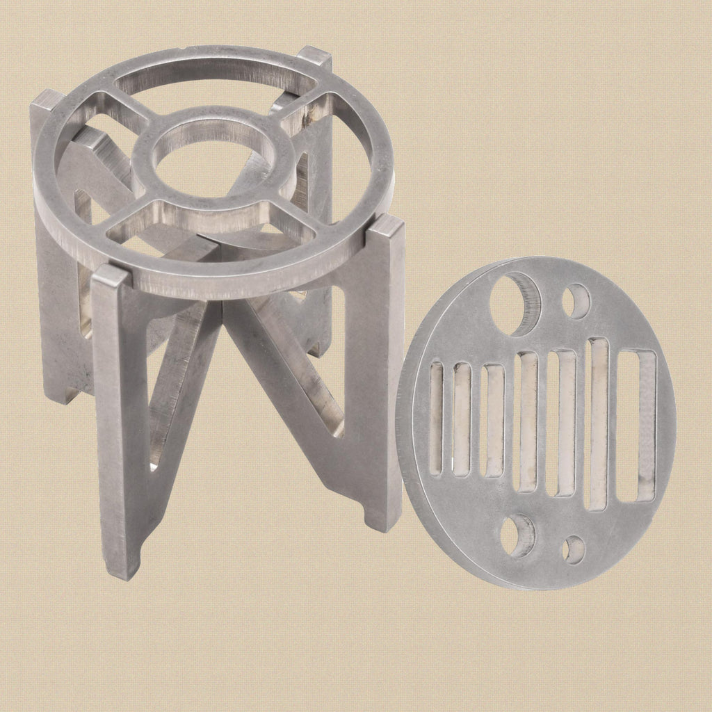 Titanium soldering stand assembled with a disc fitted