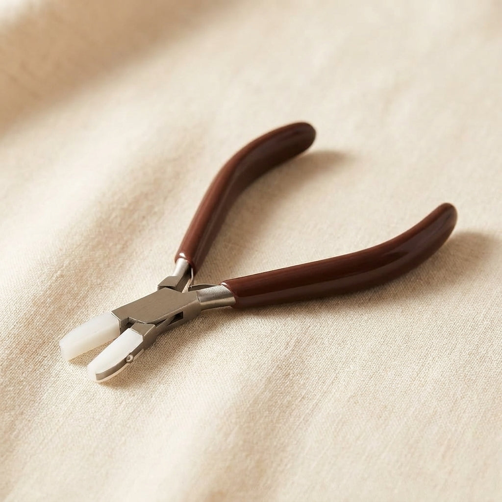 Ergonomic 5.5-inch stainless steel flat nose pliers with PVC grips for jewellery making