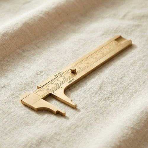 Brass sliding caliper with notched jaws for precise jewellery and watch measurements, 100mm