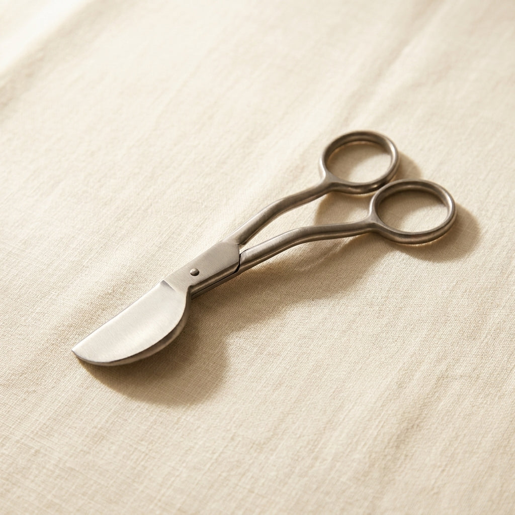 Curved duckbill scissors with offset handles, stainless steel, for fabric and craft work