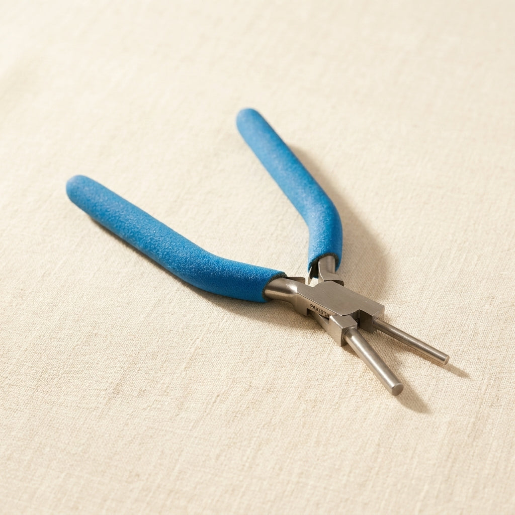 Medium round nose pliers for jewellery wire looping, 3.5mm and 5.5mm jaws, stainless steel