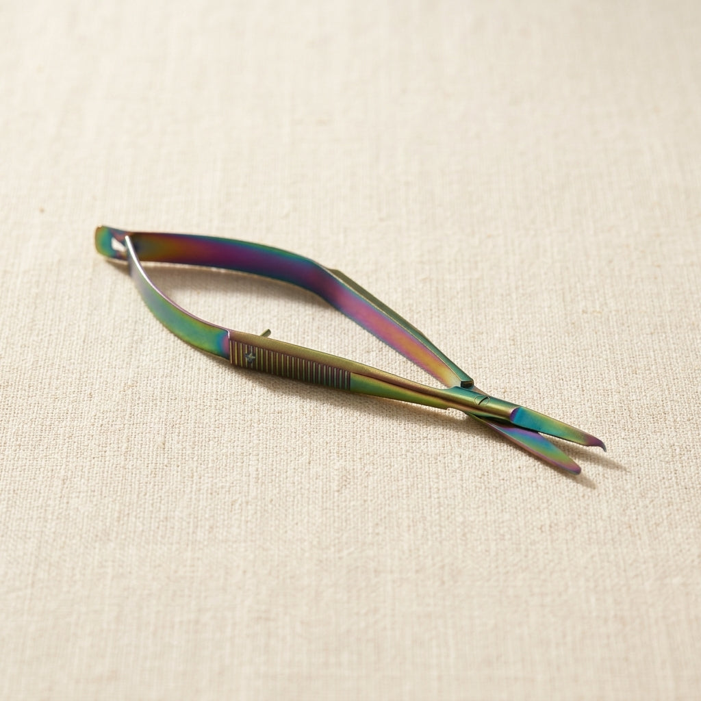 4.5-inch multi-colour spring-action snipping scissors for jewellery making and embroidery.