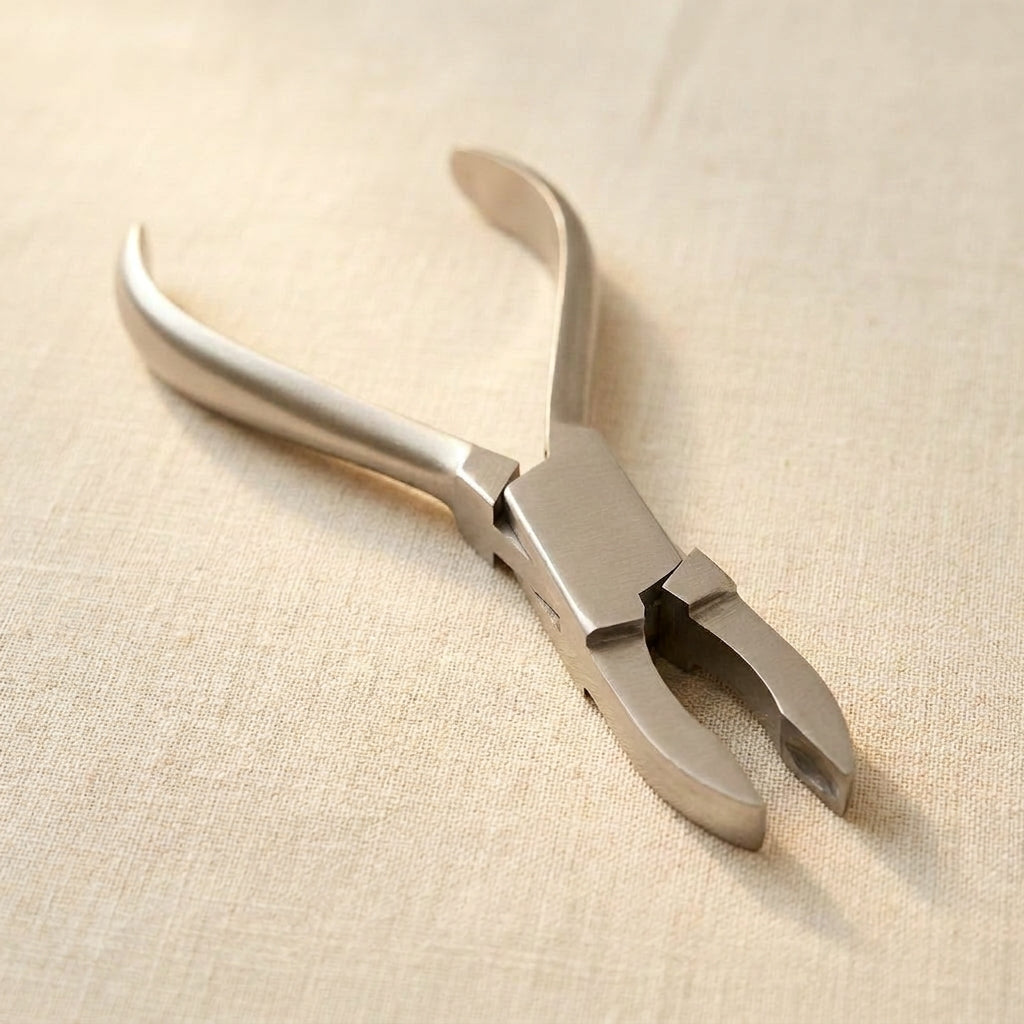 Polished stainless steel loop closing pliers for jewellery making, 5-inch length, parallel action.